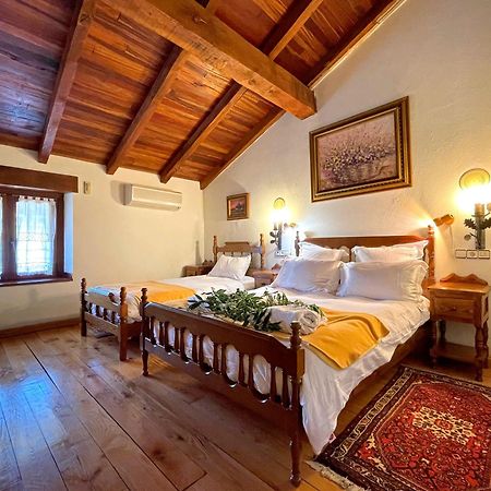 Hotel Peruskenea Хаунсарас Экстерьер фото