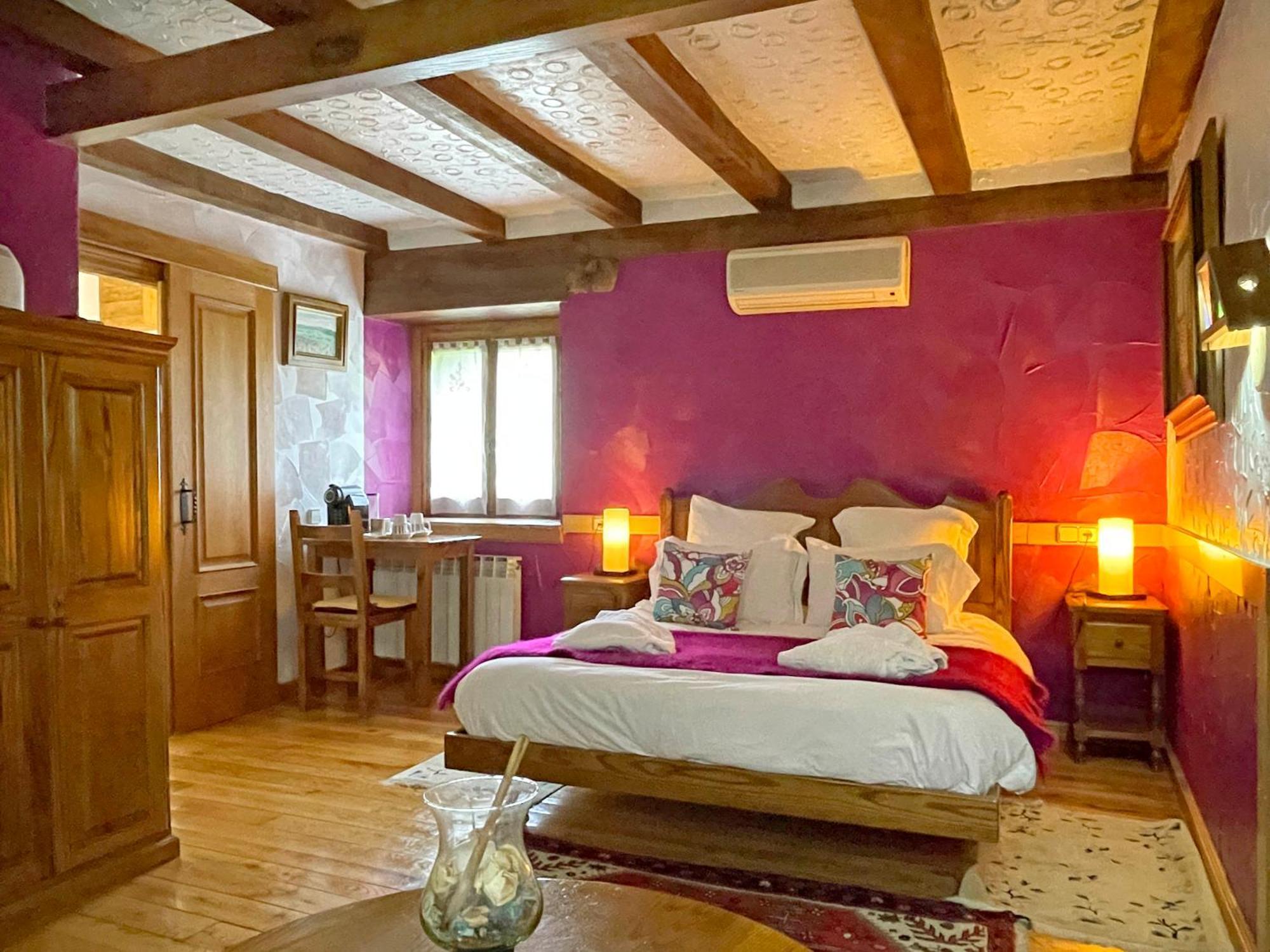 Hotel Peruskenea Хаунсарас Номер фото